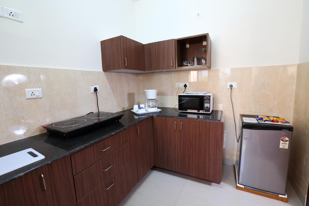 Crest Executive Suites, Whitefield Bangalore Ruang foto